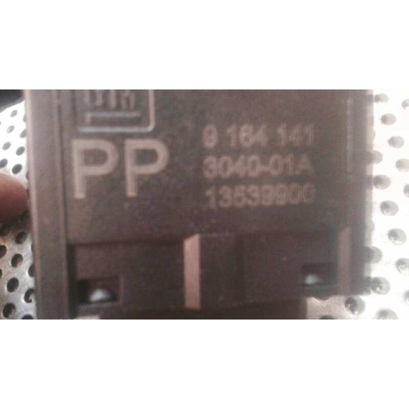 Recambio de warning para opel corsa c 1.7 16v di cat (y 17 dtl / lk8) referencia OEM IAM 9164141  13539900 3