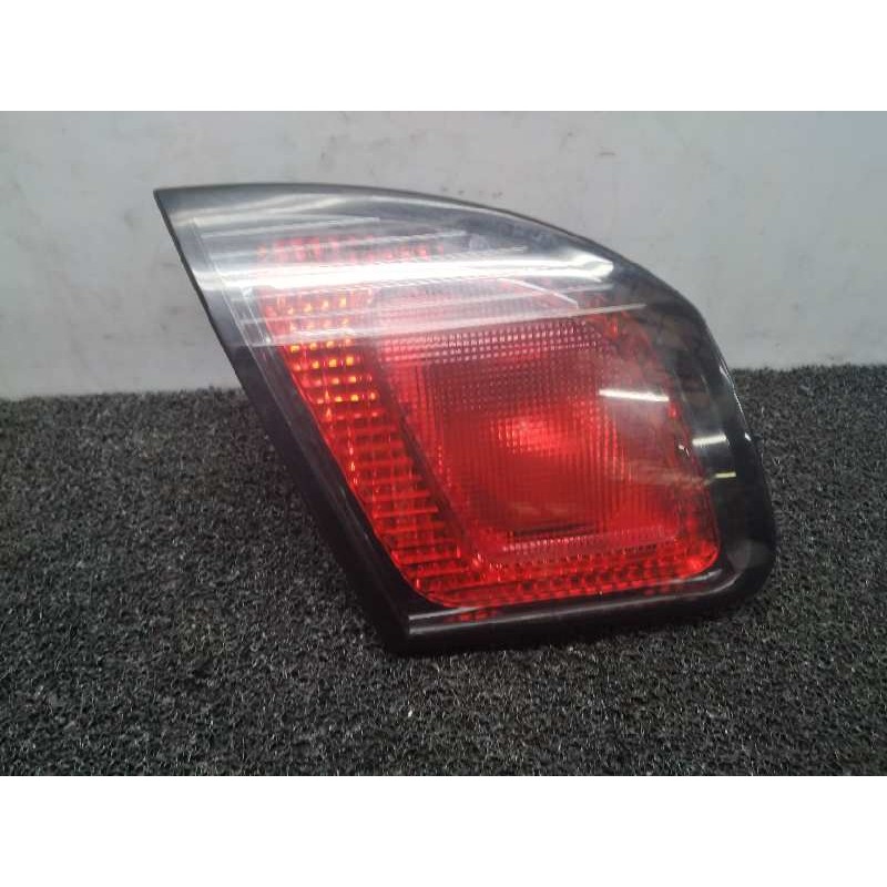 Recambio de piloto trasero izquierdo interior para nissan primera berlina (p11) elegance referencia OEM IAM   