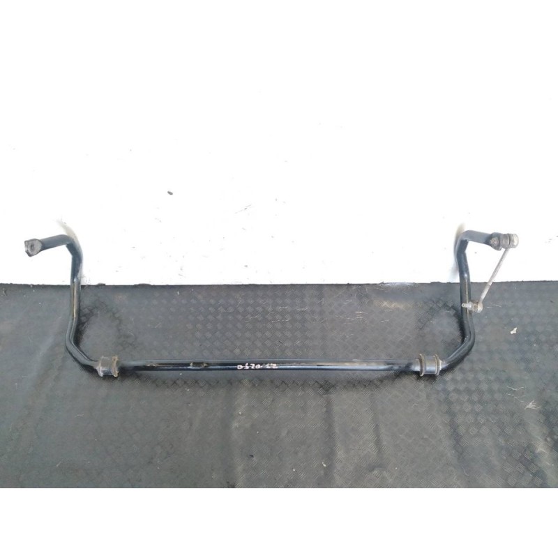 Recambio de barra estabilizadora delantera para mercedes-benz clase b (w245) 180 cdi (245.207) referencia OEM IAM A169323090  