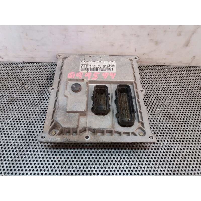 Recambio de centralita motor uce para smart fortwo coupé 0.6 referencia OEM IAM 0261205004 0003107V006 