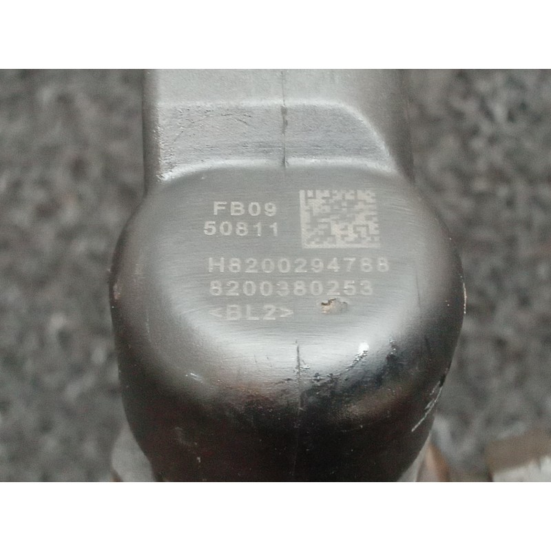 Recambio de inyector para renault scenic ii confort dynamique referencia OEM IAM H8200294788 8200380253 SIEMENS - Gris 2
