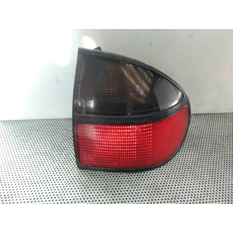 Recambio de piloto trasero derecho para renault laguna (b56) 2.2 d rxe referencia OEM IAM   