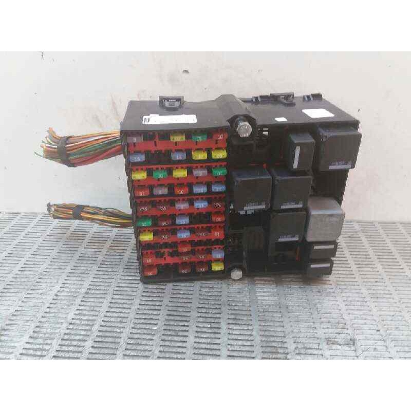Recambio de caja reles / fusibles para ford fiesta (cbk) 1.6 tdci cat referencia OEM IAM 6S6T14401BCD - Rojo 3