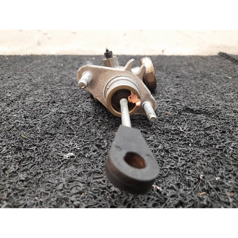Recambio de bomba embrague para hyundai i20 classic referencia OEM IAM PHC - Negro 3
