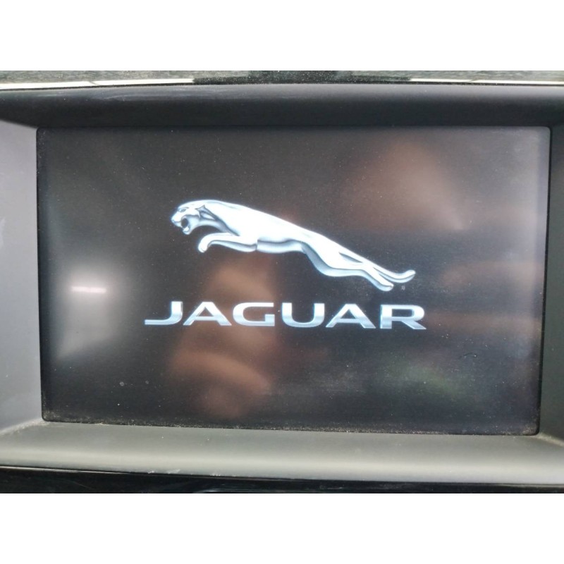 Recambio de pantalla multifuncion para jaguar xe prestige referencia OEM IAM   