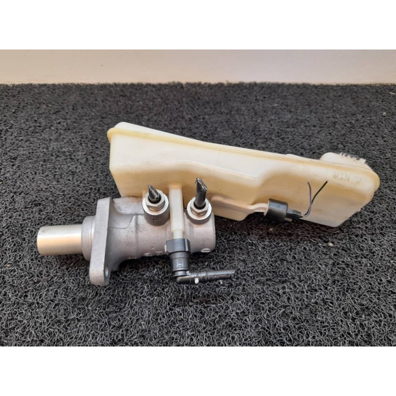 Recambio de bomba freno para ford mondeo ber. (ca2) trend (09.2010) referencia OEM IAM 3410W  