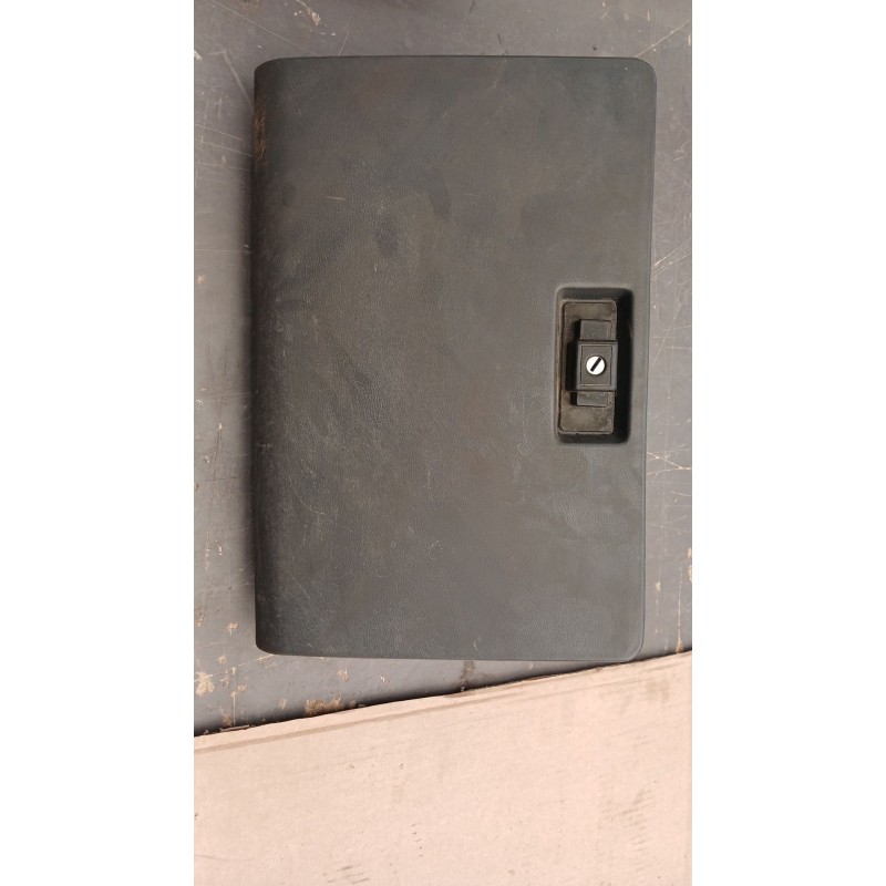 Recambio de guantera para mitsubishi pajero 2.5 td referencia OEM IAM   