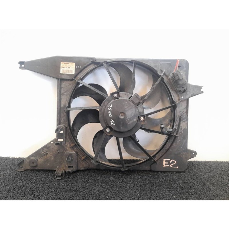 Recambio de electroventilador para dacia sandero laureate referencia OEM IAM 8200765566B 0130307107 BOSCH - Blanco 2