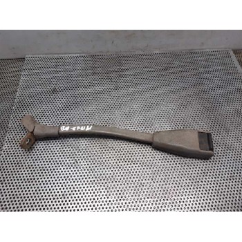 ENGANCHE CINTURON DELANTERO DERECHO TK621 