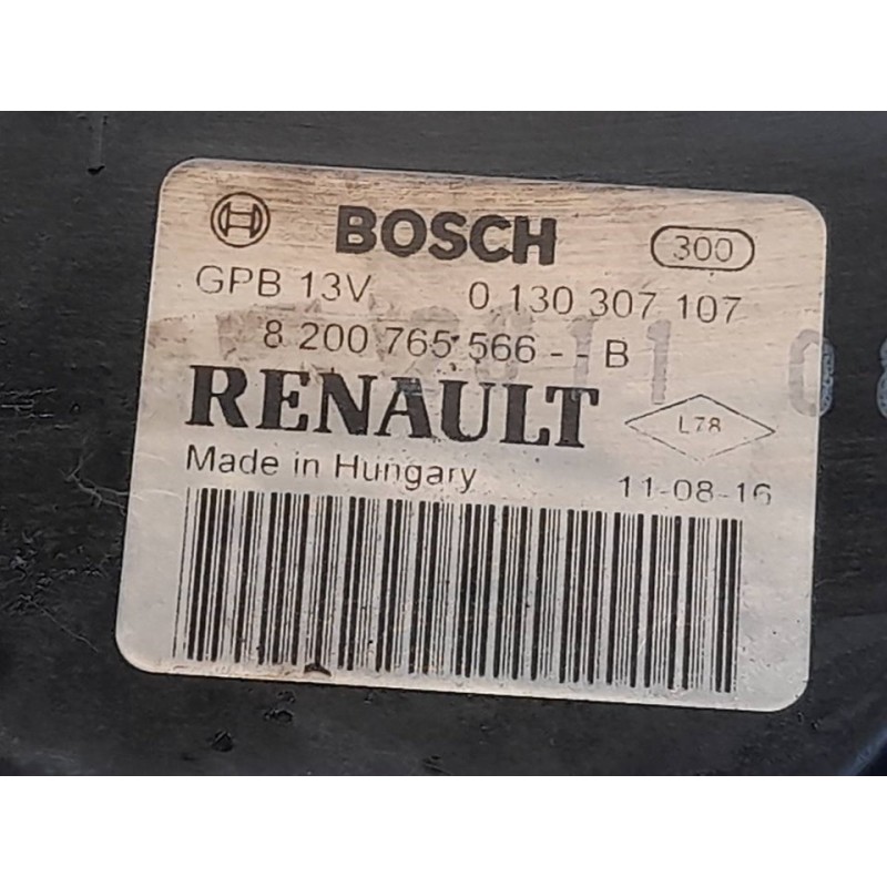 Recambio de electroventilador para dacia sandero laureate referencia OEM IAM 8200765566B 0130307107 BOSCH - Blanco 3