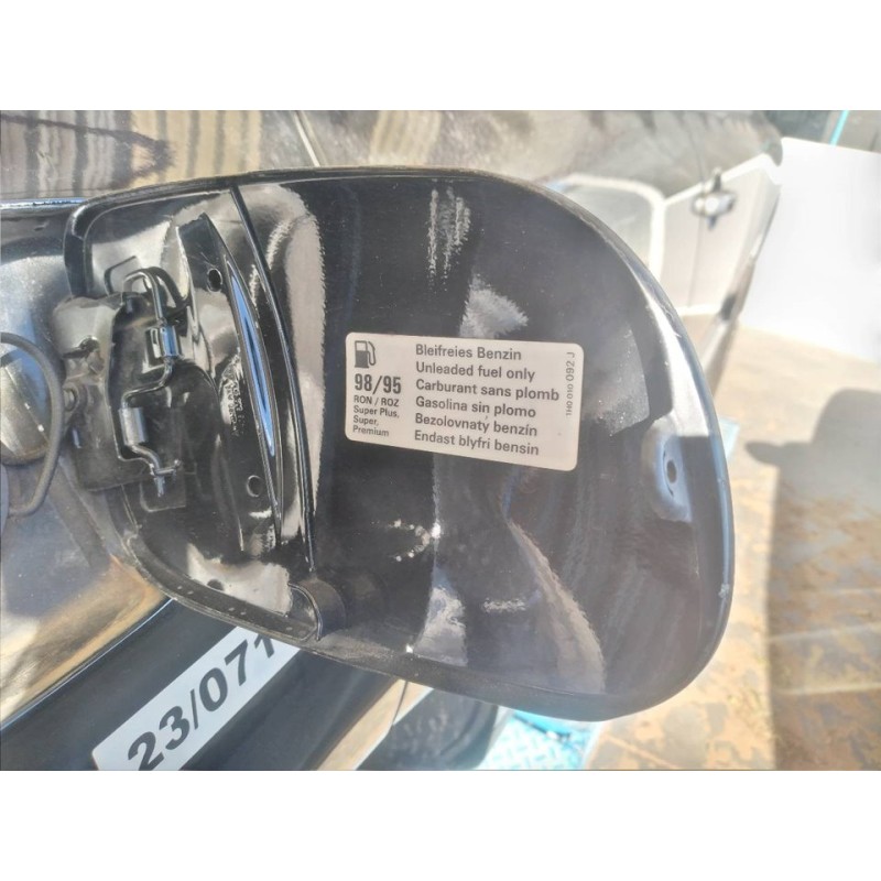 Recambio de tapa exterior combustible para porsche cayenne (typ 9pa) básico referencia OEM IAM - Negro 2
