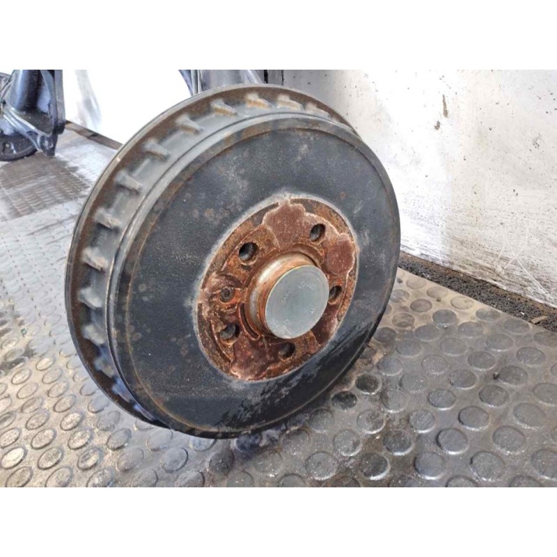 Recambio de puente trasero para volkswagen polo advance referencia OEM IAM - Blanco 4