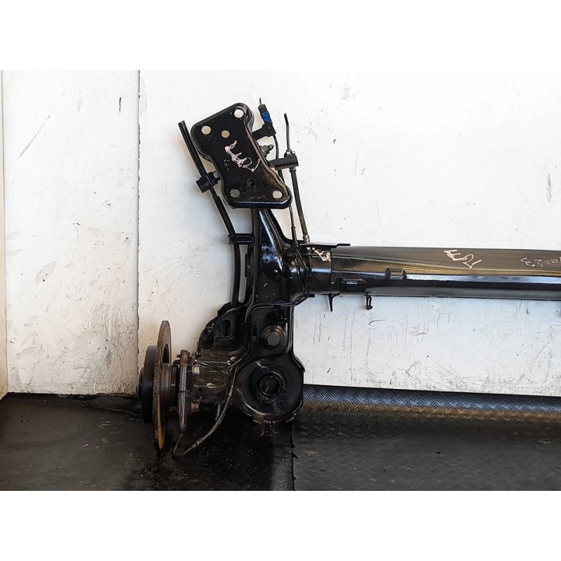 Recambio de puente trasero para peugeot 207 x-line referencia OEM IAM - Rojo 5