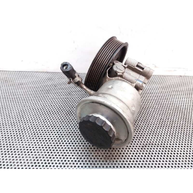 Recambio de bomba direccion para toyota avensis wagon (t25) 2.0 d-4d executive referencia OEM IAM - Negro 3