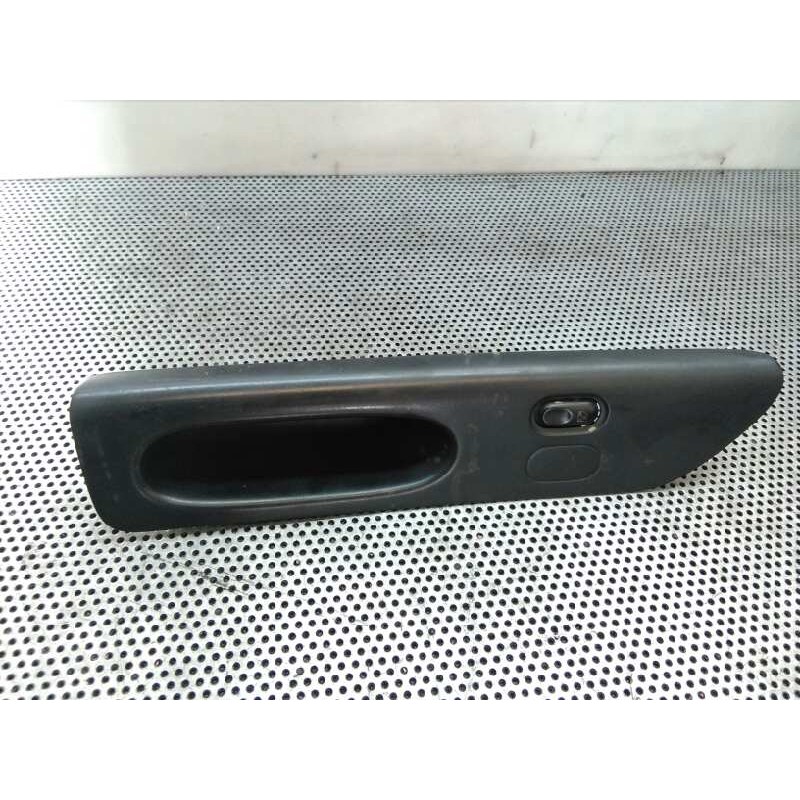 Recambio de mando elevalunas delantero derecho para renault laguna (b56) 2.2 d rxe referencia OEM IAM   