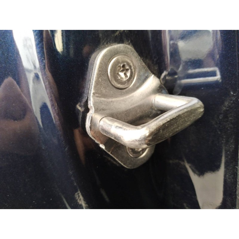 Recambio de resbalon para jaguar xe prestige referencia OEM IAM   