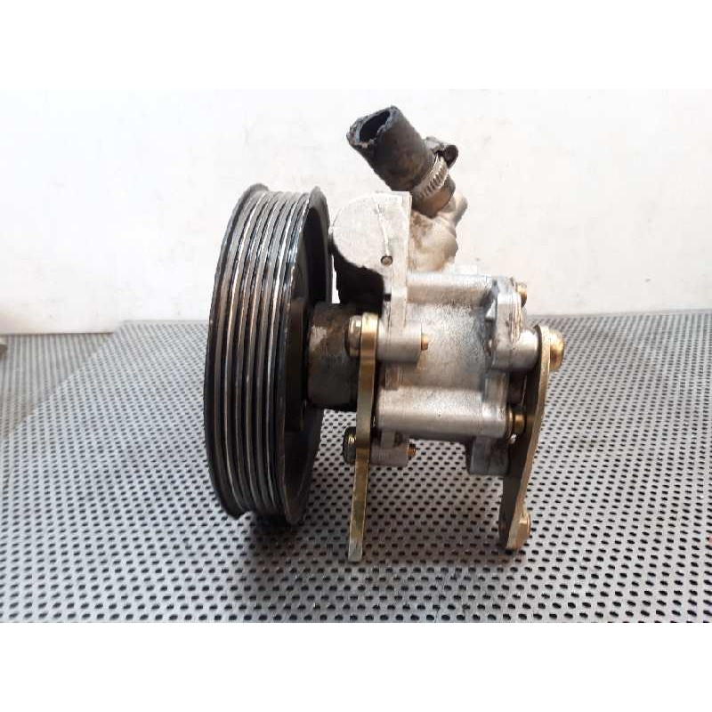 Recambio de bomba direccion para bmw serie 3 berlina (e36) 1.8 16v cat referencia OEM IAM 1092433 121238 2106530