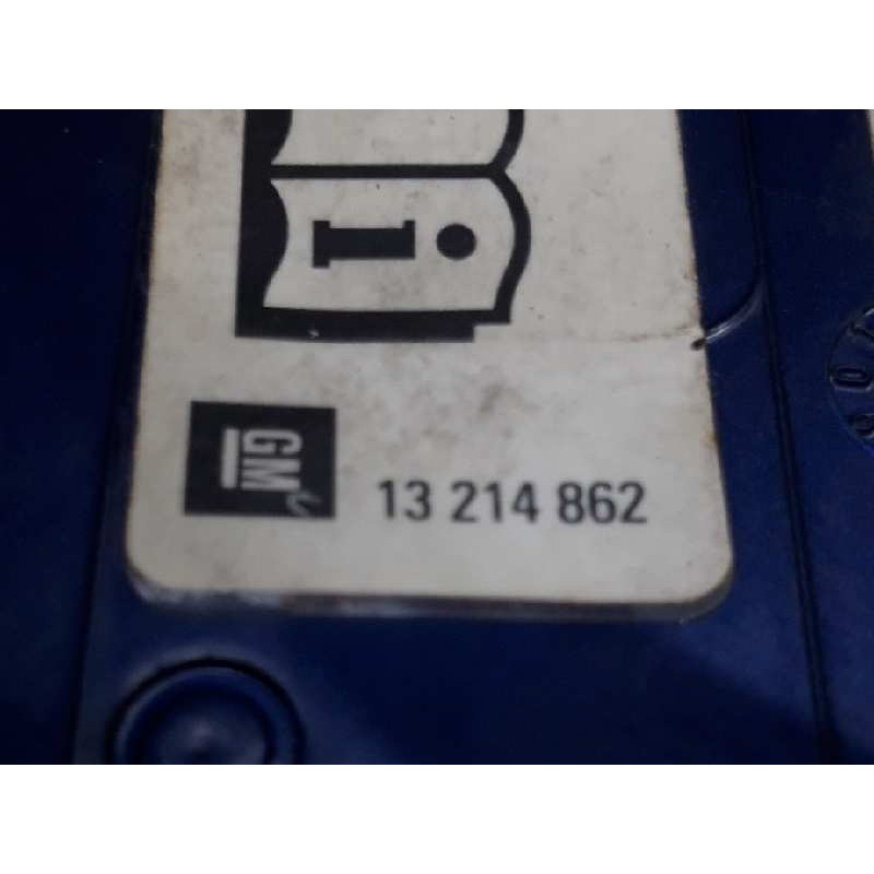 Recambio de tapa exterior combustible para opel zafira b cosmo referencia OEM IAM 13129588 - Azul 2