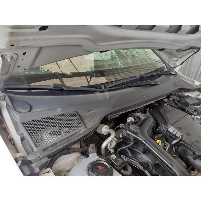 Recambio de torpedo para seat arona xcellence edition referencia OEM IAM - Blanco 2