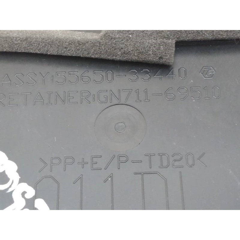 Recambio de rejilla aireadora para toyota camry (xv70) hybrid advance referencia OEM IAM 5565033440 - Marrón 2