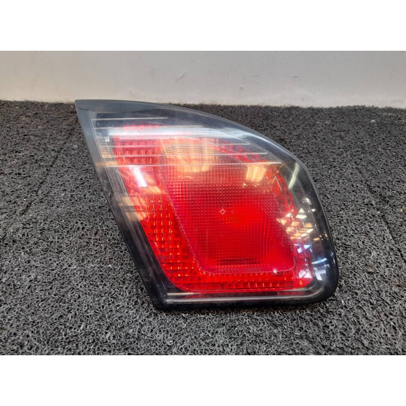 Recambio de piloto trasero izquierdo interior para nissan primera berlina (p11) comfort referencia OEM IAM 89020317 265509F610 