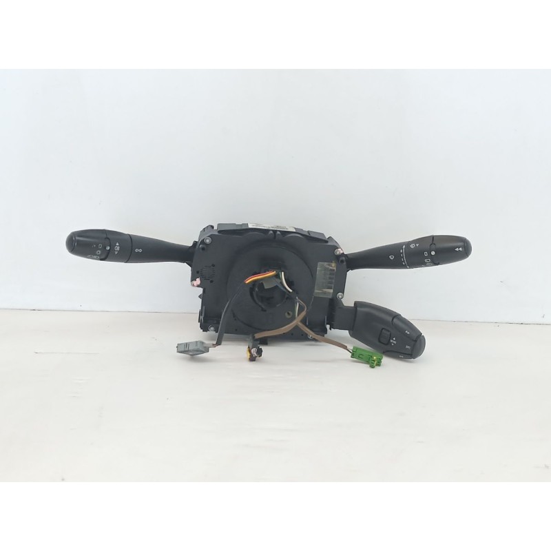 Recambio de mando luces para peugeot 207 x-line referencia OEM IAM 96630732XT  