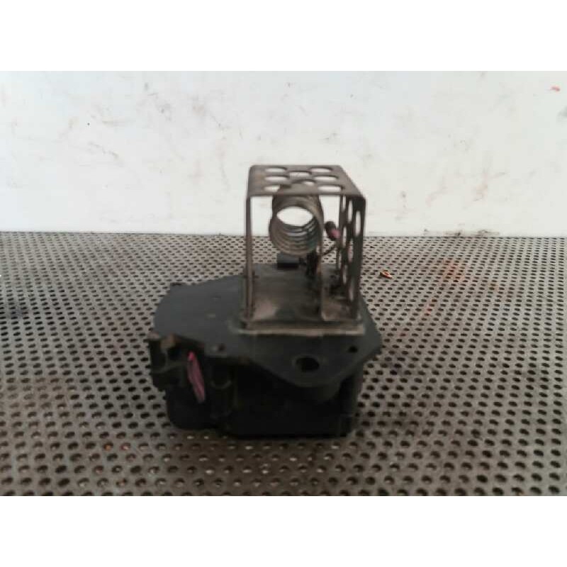 Recambio de resistencia calefaccion para toyota avensis wagon (t25) 2.0 d-4d executive referencia OEM IAM - Negro 2