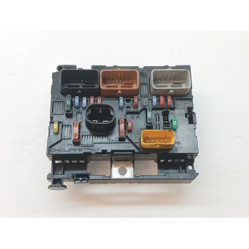 CAJA RELES / FUSIBLES 9661708280 