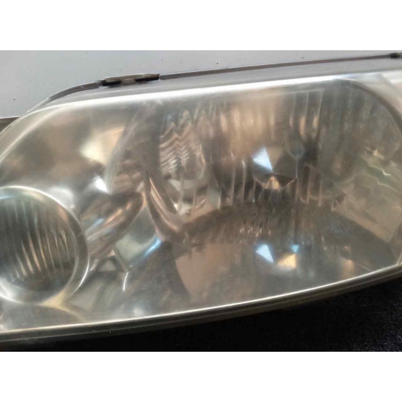 Recambio de faro izquierdo para mazda premacy (cp) td active referencia OEM IAM 2