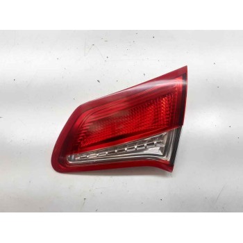 PILOTO TRASERO DERECHO INTERIOR 000068146105 