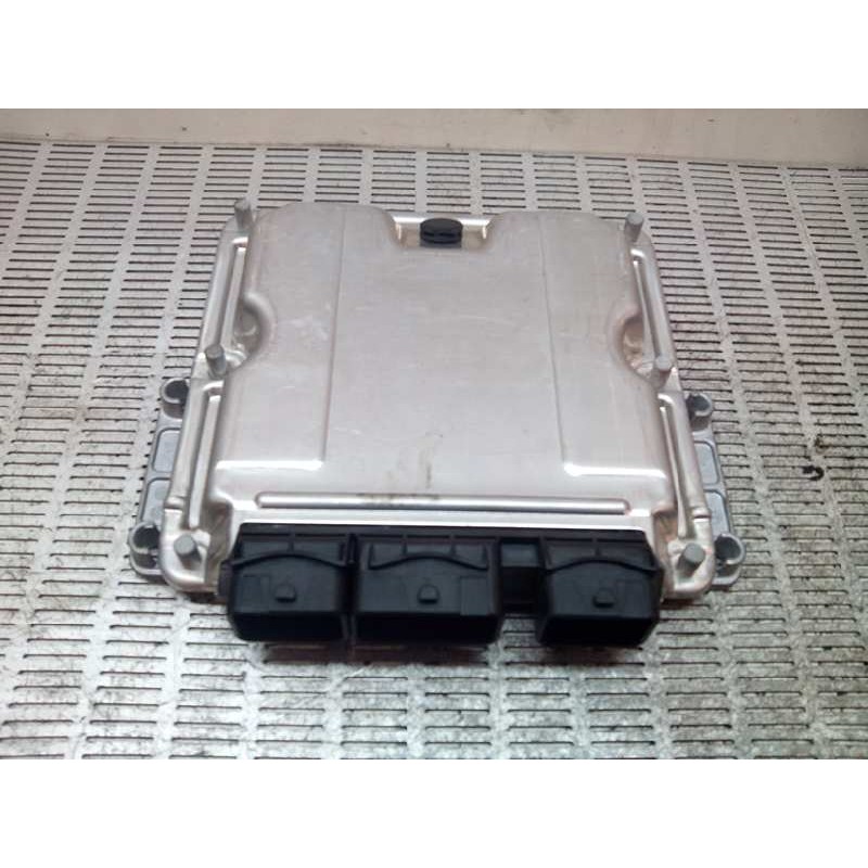 Recambio de centralita motor uce para citroën c5 berlina 2.0 hdi referencia OEM IAM 0281011340 9652386080 
