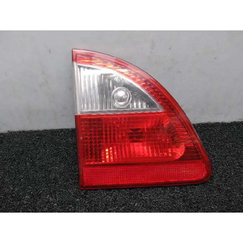 Recambio de piloto trasero izquierdo interior para ford galaxy (vy) ghia referencia OEM IAM   
