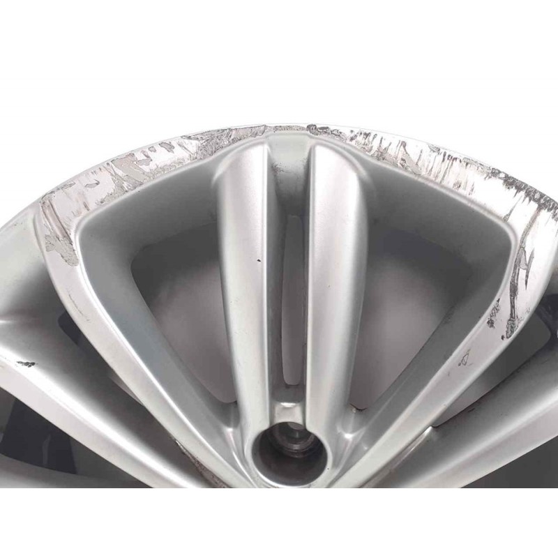 Recambio de llanta para citroën c4 lim. seduction referencia OEM IAM 9670053177 2