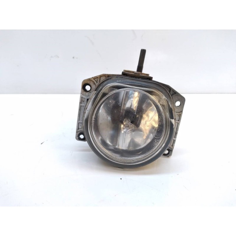 Recambio de faro antiniebla derecho para fiat linea (110) dynamic referencia OEM IAM 04107199900000  