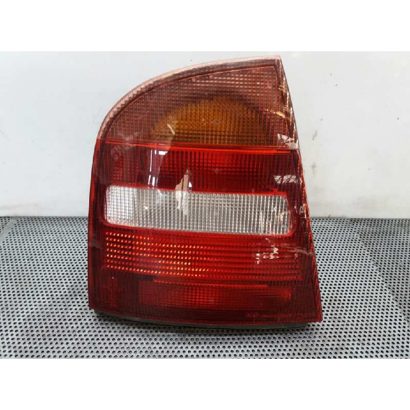 Recambio de piloto trasero izquierdo para skoda octavia berlina (1u2) 1.9 tdi glx referencia OEM IAM   