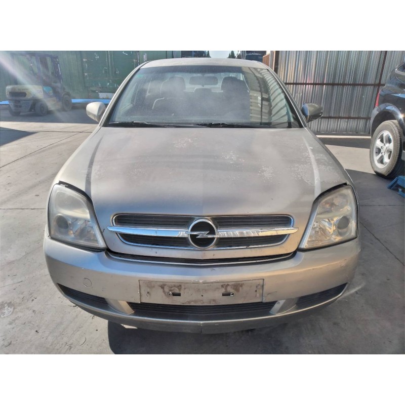 opel vectra c berlina del año 2003