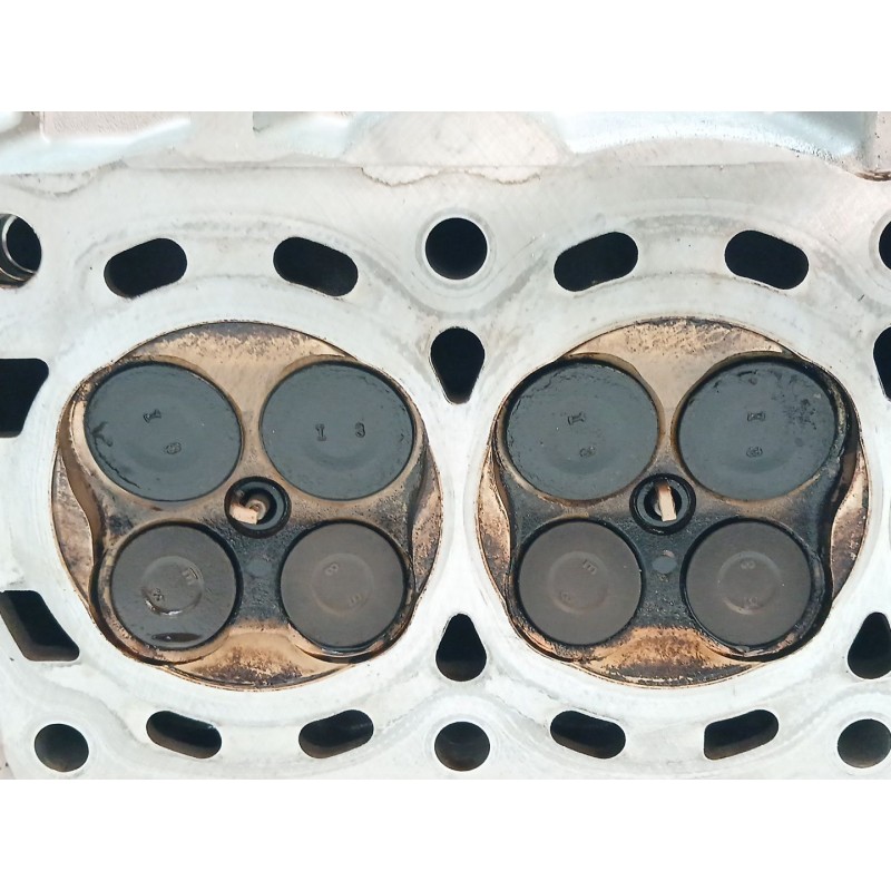 Recambio de culata para toyota yaris ts referencia OEM IAM 1509A 16212 - Negro 5