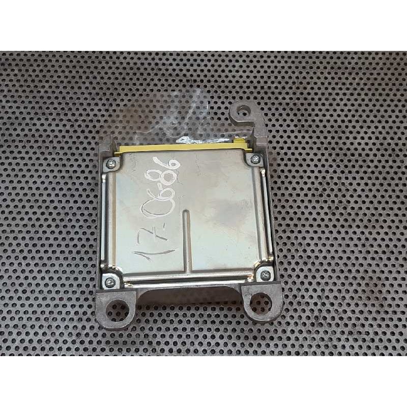 Recambio de centralita airbag para toyota avensis berlina (t25) 2.2 d-4d executive sedán (4-ptas.) referencia OEM IAM 215767102 - Gris 2