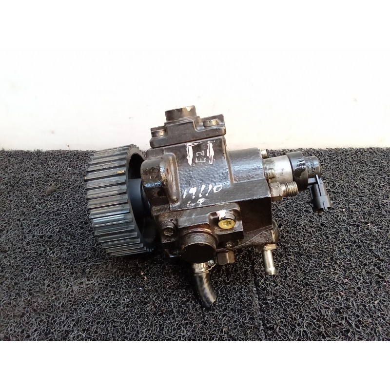 Recambio de bomba inyeccion para opel insignia berlina cosmo referencia OEM IAM 0445010193  BOSCH