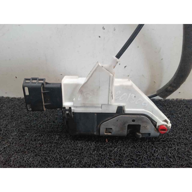 Recambio de cerradura puerta lateral derecha para citroën berlingo station wagon x referencia OEM IAM 828423 - Blanco 4
