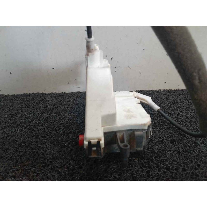 Recambio de cerradura puerta lateral derecha para citroën berlingo station wagon x referencia OEM IAM 828423 - Blanco 6