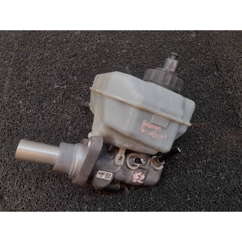 Recambio de bomba freno para volkswagen passat berlina (3c2) highline referencia OEM IAM   