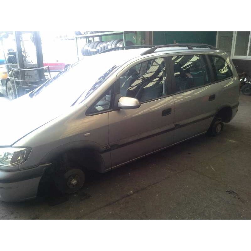 opel zafira a del año 2000