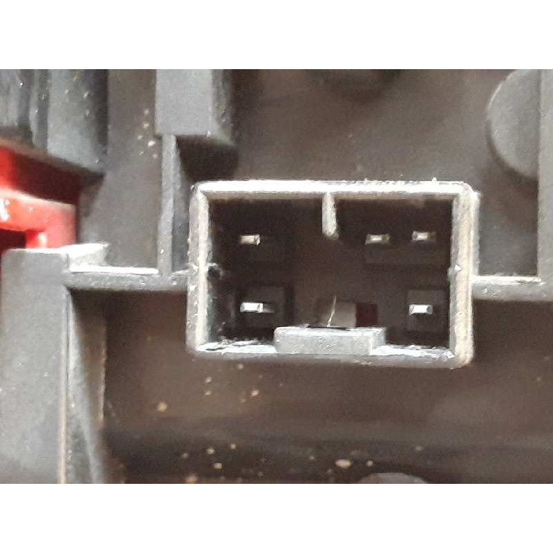 Recambio de piloto trasero derecho para nissan micra (k11) comfort referencia OEM IAM 2