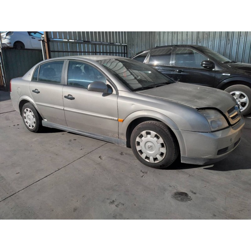 opel vectra c berlina del año 2003
