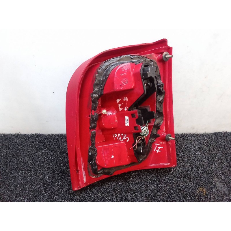 Recambio de piloto trasero izquierdo para nissan micra (k11) comfort referencia OEM IAM 2