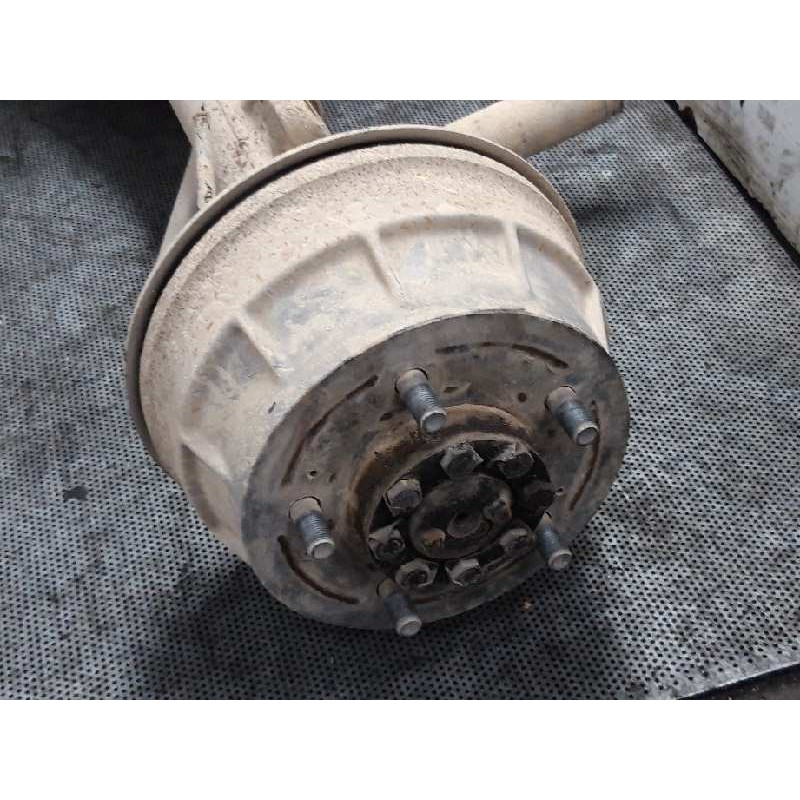 Recambio de puente trasero para nissan trade caja cerrada, techo elevado referencia OEM IAM - Blanco 3