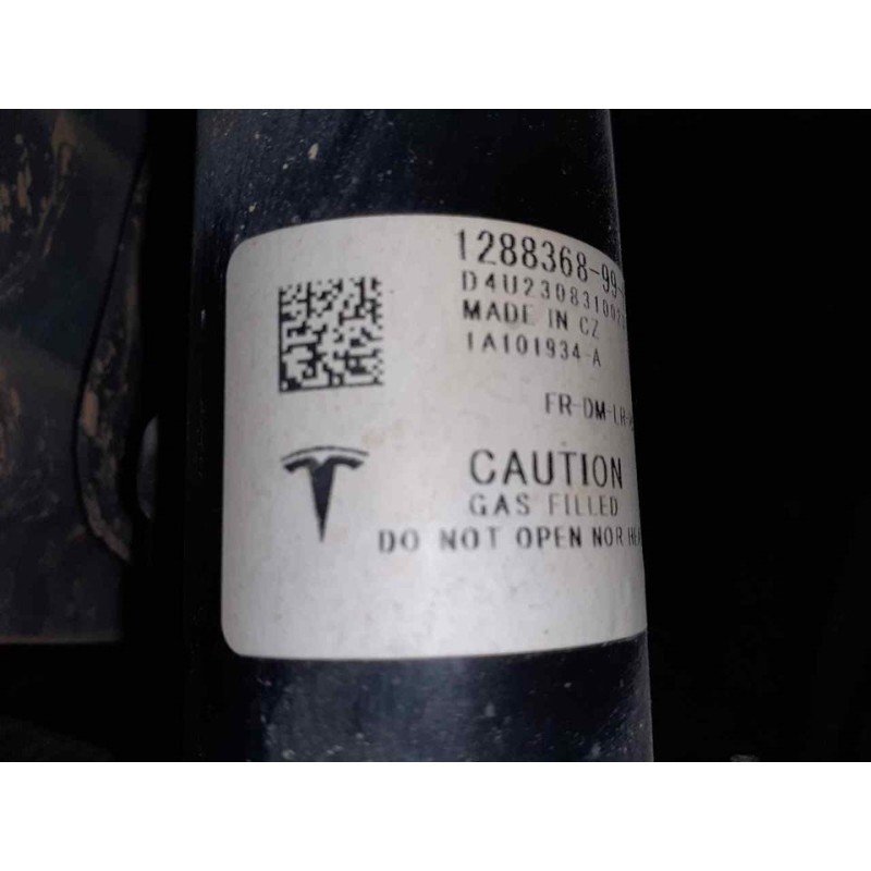 Recambio de amortiguador delantero derecho para tesla model y gran autonomia dual awd referencia OEM IAM 3