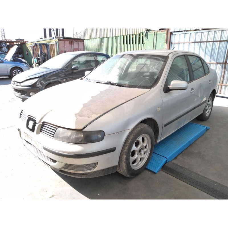 seat toledo (1m2) del año 2000