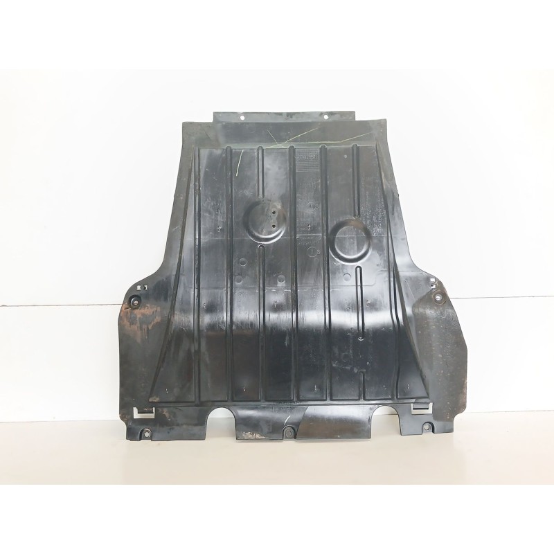 Recambio de cubrecarter para renault captur i (j5_, h5_) 1.5 dci 110 referencia OEM IAM 758903856R  